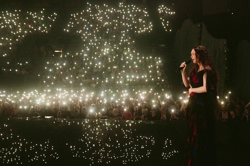 Schweiz: Zoë Më